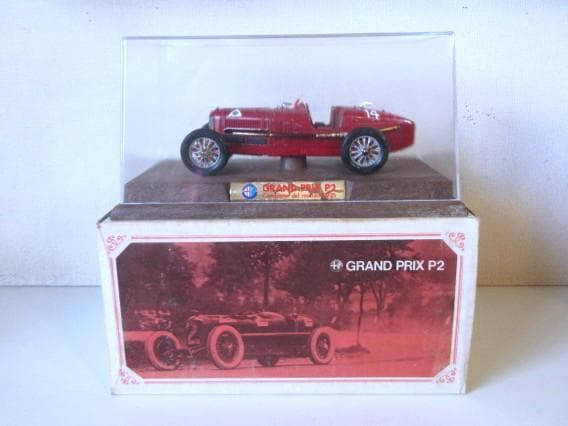 Mebe Toys (1/24) アルファロメオ Grand Prix P2