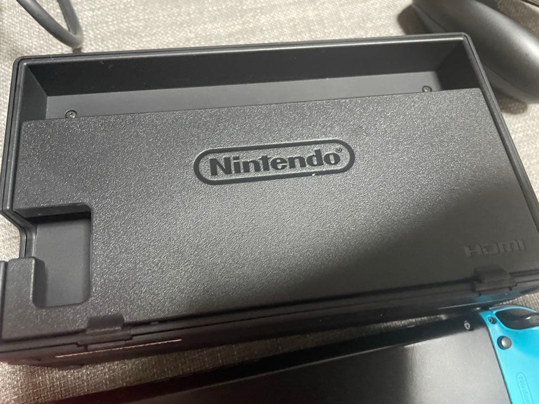 Nintendo Switch 青/赤 本体 充電器付き