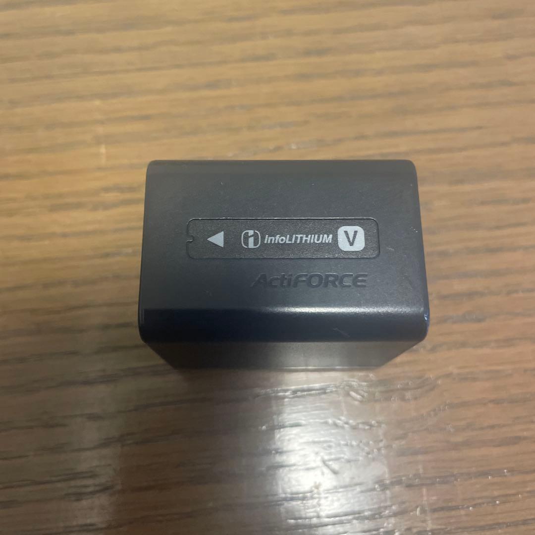 ソニー 4Kビデオカメラ FDR-AX60 fdr-ax60