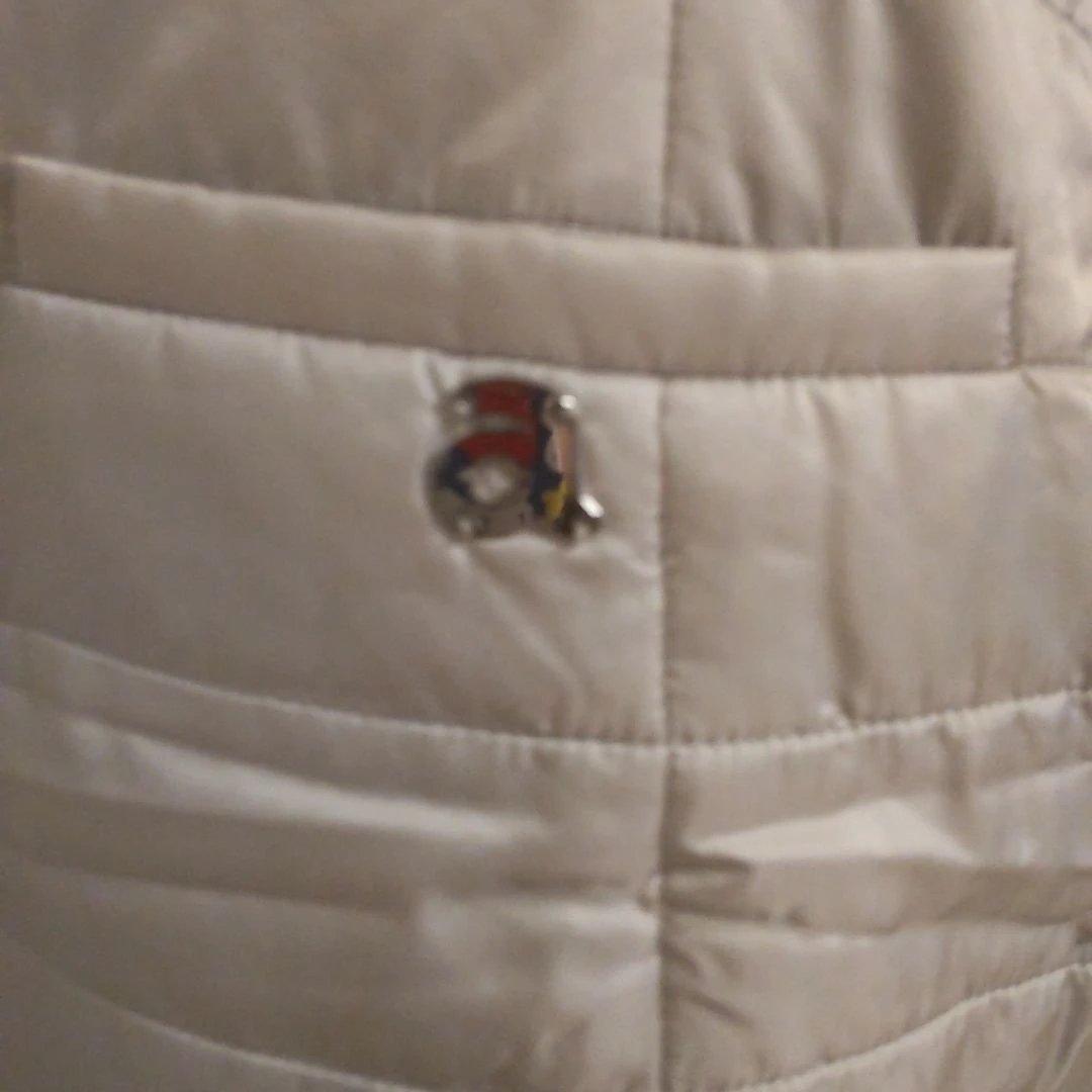 アルチビオ グレー ホワイト 中綿入りベスト