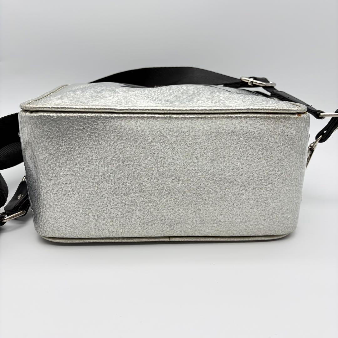 【完売品】 遊戯王 海馬瀬人 シルバー ショルダーバッグ