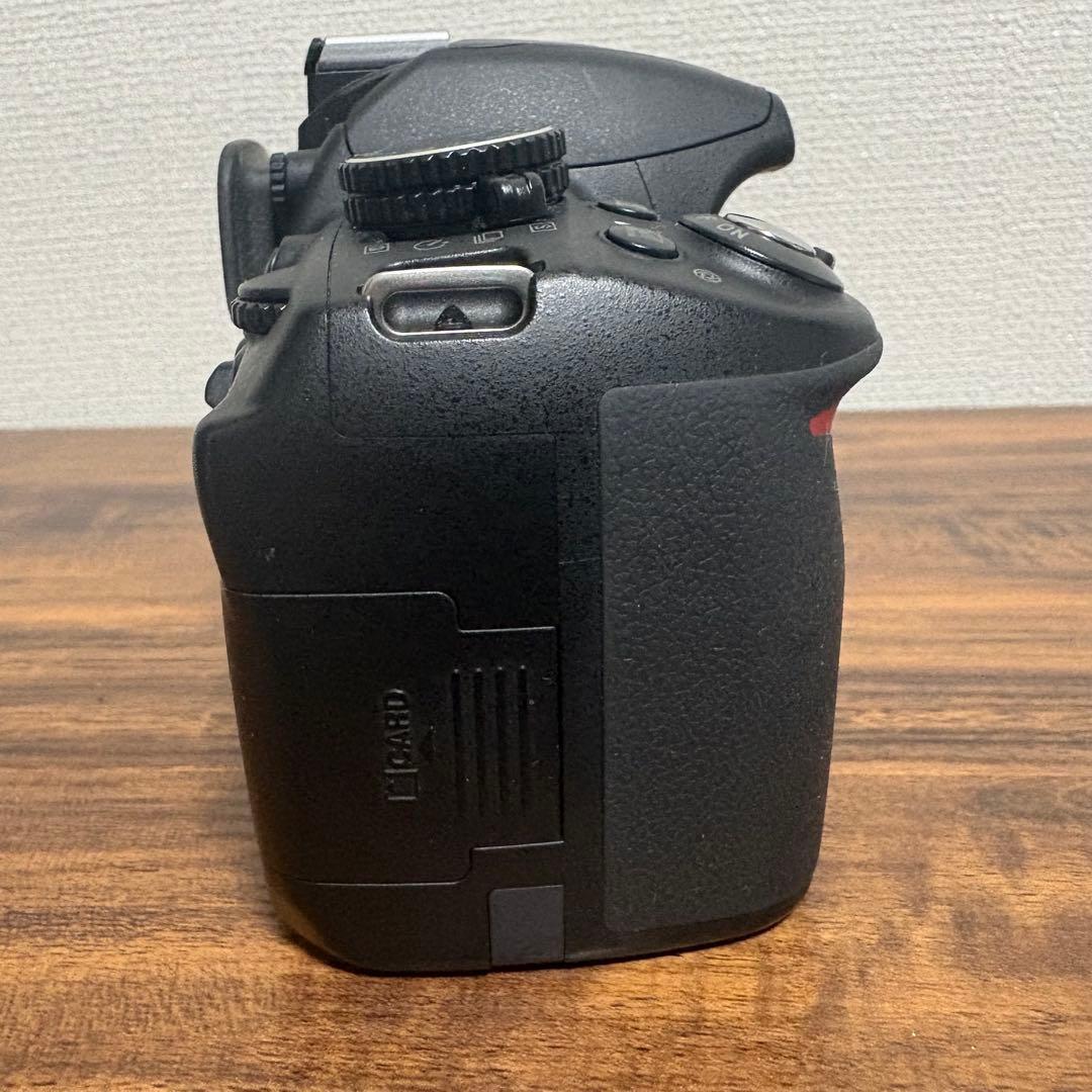 Nikon D3100 デジタル一眼レフ レンズ 18-55mm