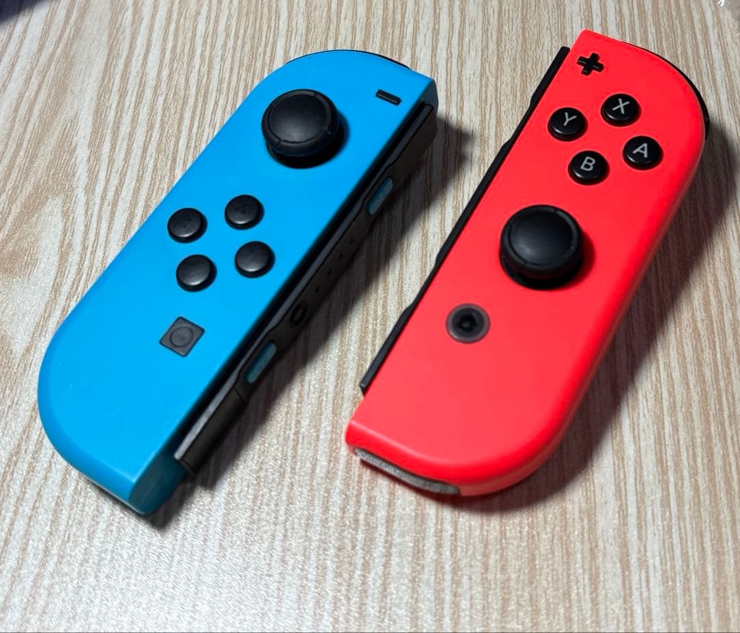 ほぼ未使用　Nintendo Switch 【完品】