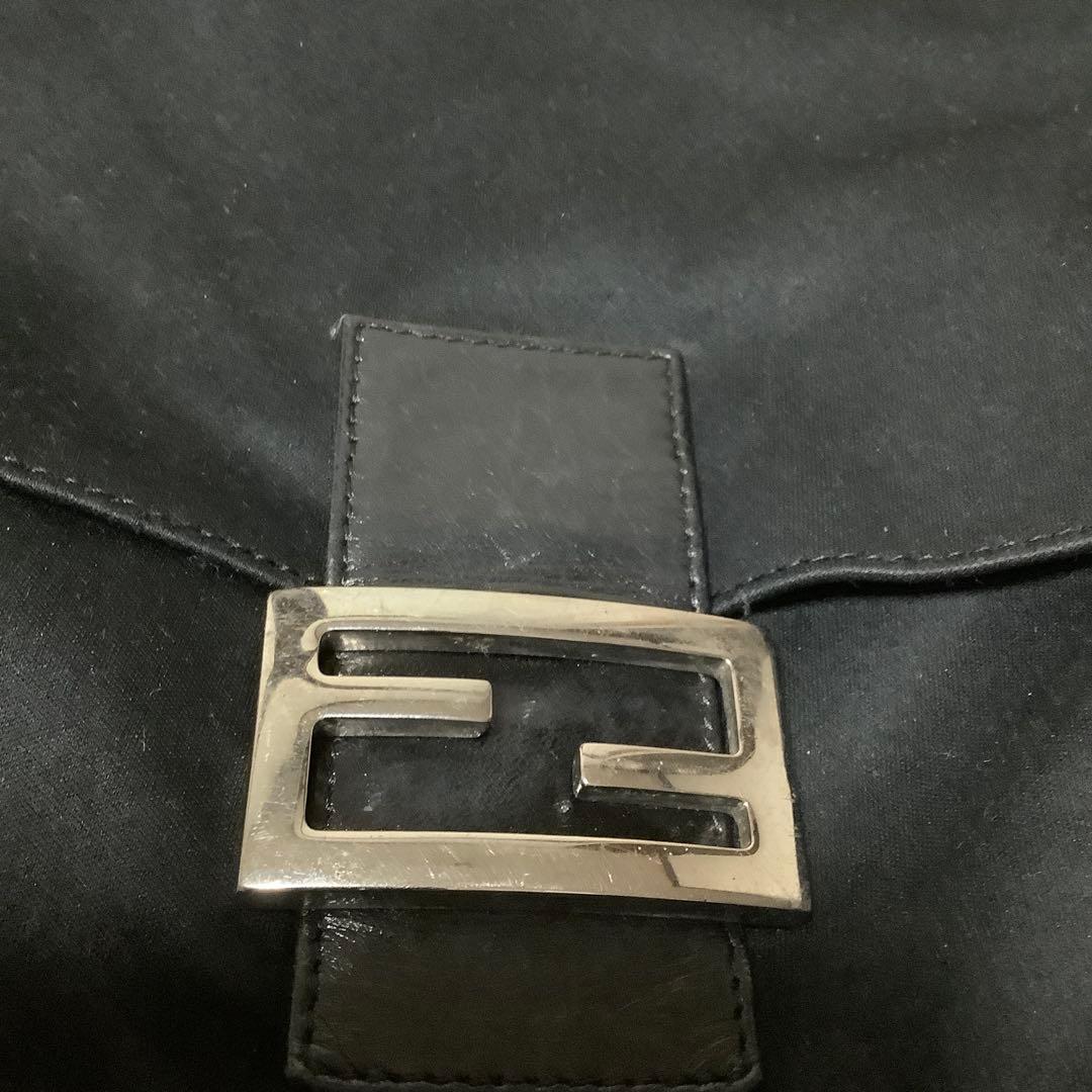 FENDI マンマバケット　ワンショルダーバッグ 黒