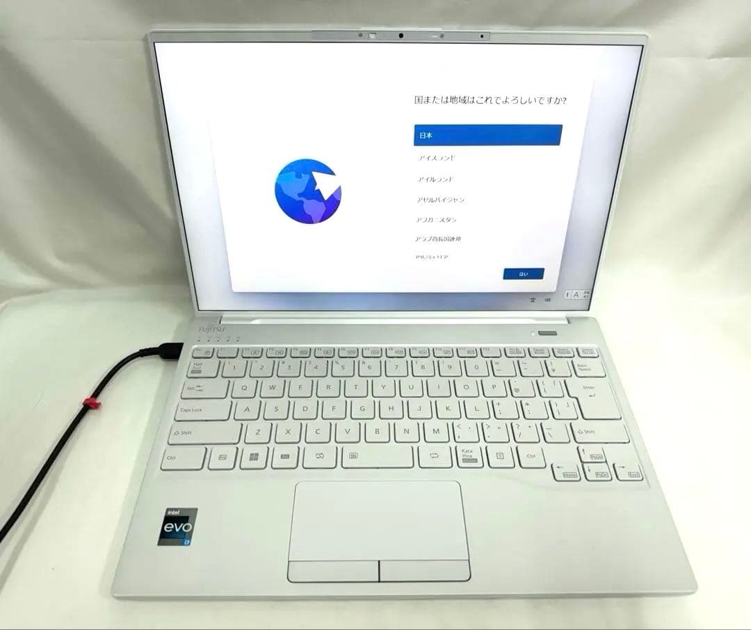 7様 FUJITSU FMVU90H1W LIFEBOOK UH90