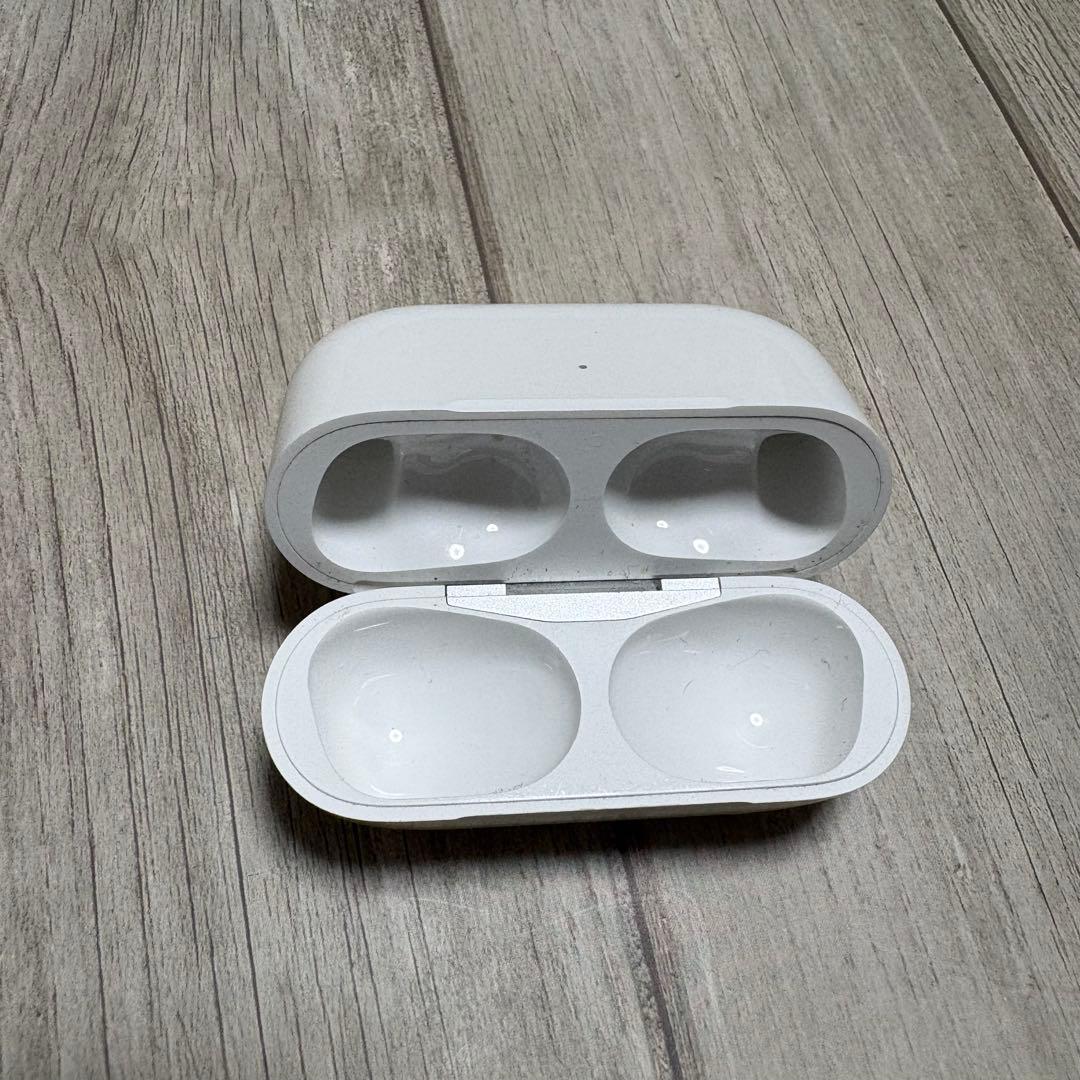AirPods Pro第2世代　本体 ホワイト