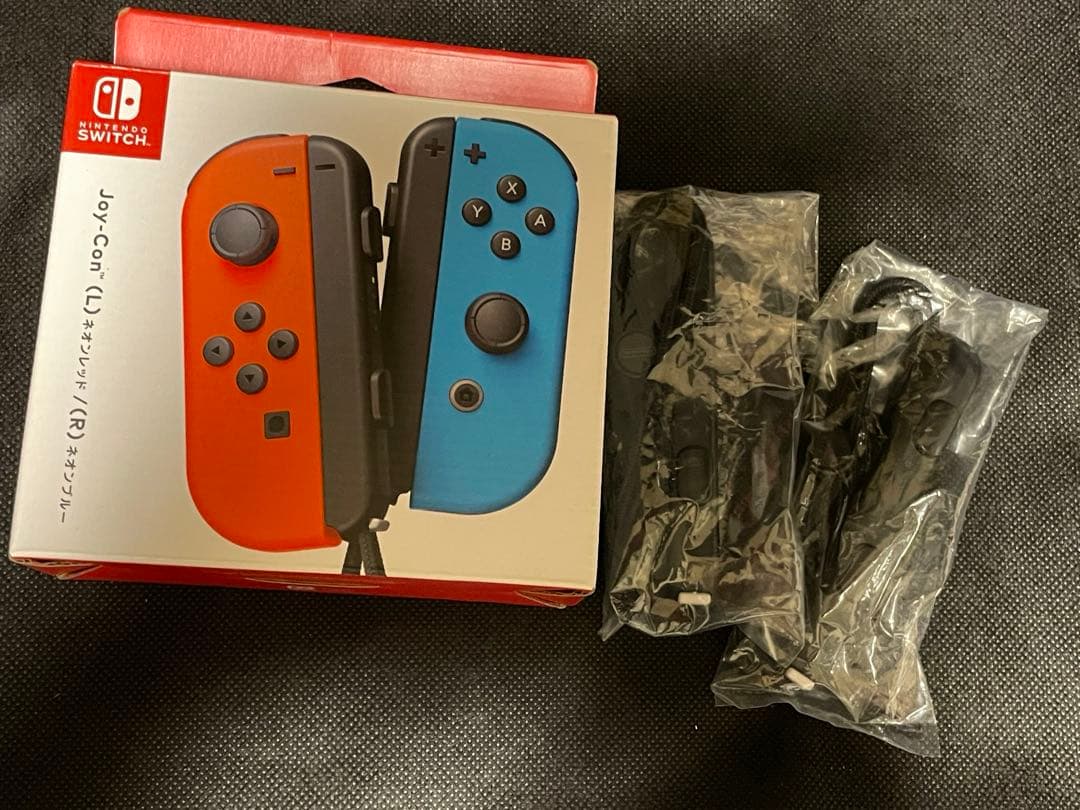 Nintendo switch本体 (付属品全て完備、初期化済)