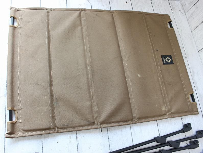 ヘリノックス Tac. テーブル M / コヨーテタン