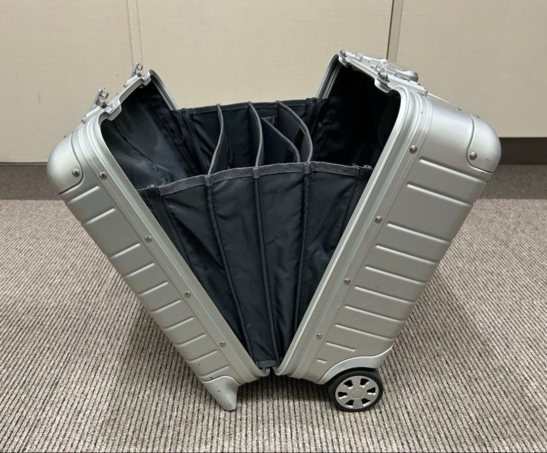 ルフトハンザ アルミナム コレクション　ビジネス　トロリー