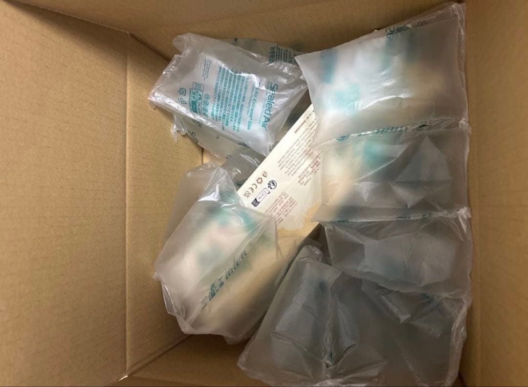 POPMART PIN FOR LOVE イニシャルLABUBU アソートA-M