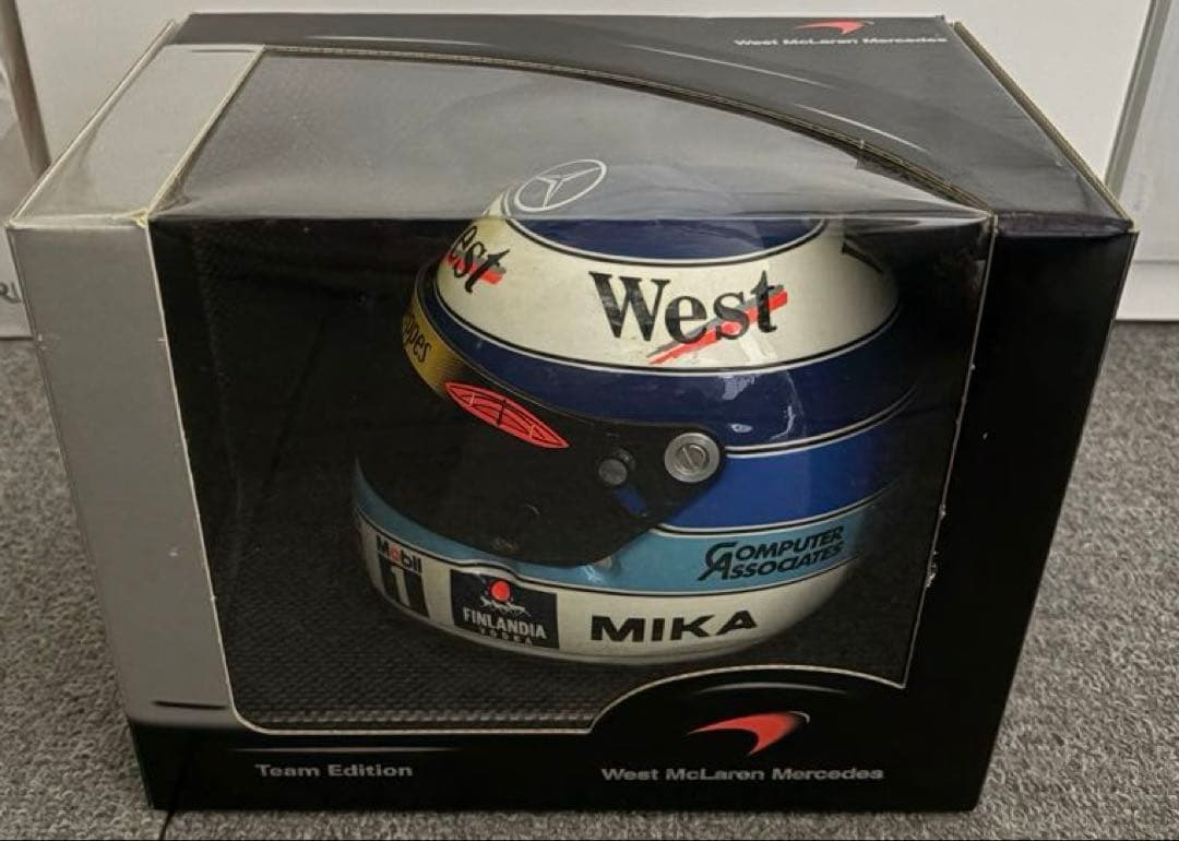 1/2 ヘルメット M.ハッキネン マクラーレン