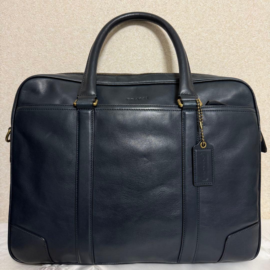 新品未使用　コーチ　ビジネスバッグ　2way 濃紺　ショルダーベルト