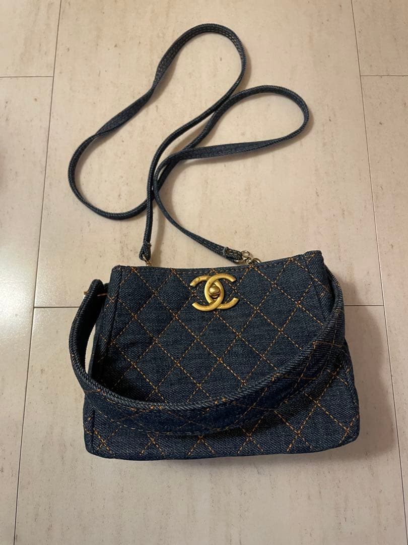 CHANEL デニム キルティングバッグ　ノベルティ