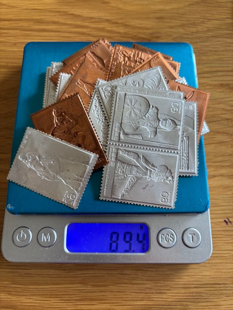 最終値下　純金と銀のプレート各22枚のコレクション、総重量　約89g