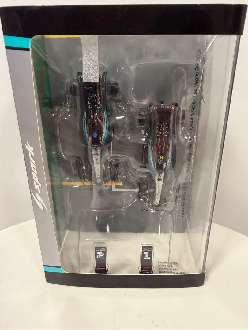 1/64 Spark メルセデスAMG F1 2台セット ポディウム