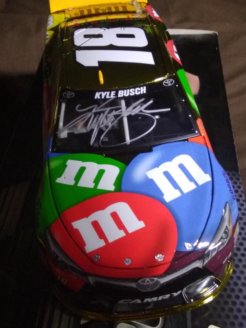 NASCAR 1/24カムリ 初制覇記念限定品　送料込み