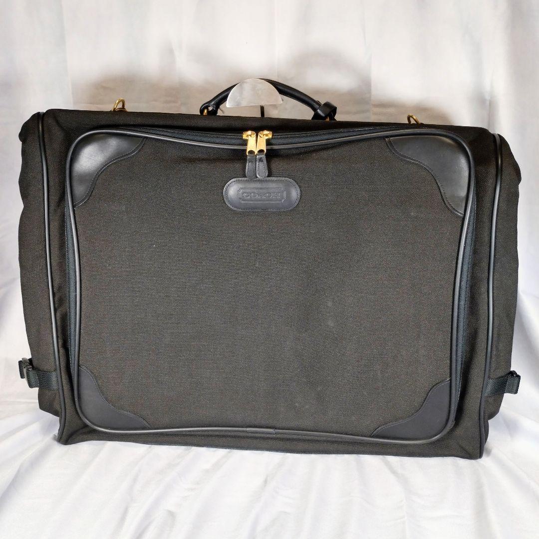 ブラックガーメントバッグ 大容量　COACH