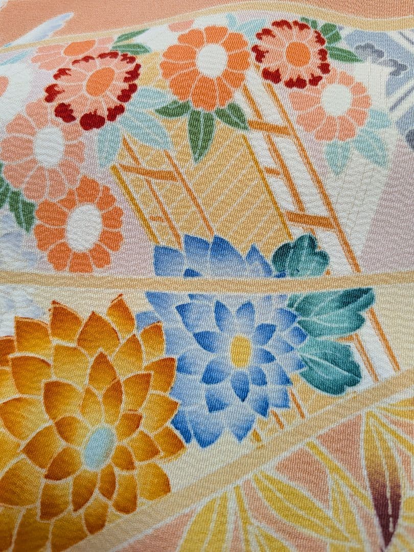 古典柄の正絹振袖　着物リメイク　3枚セットです