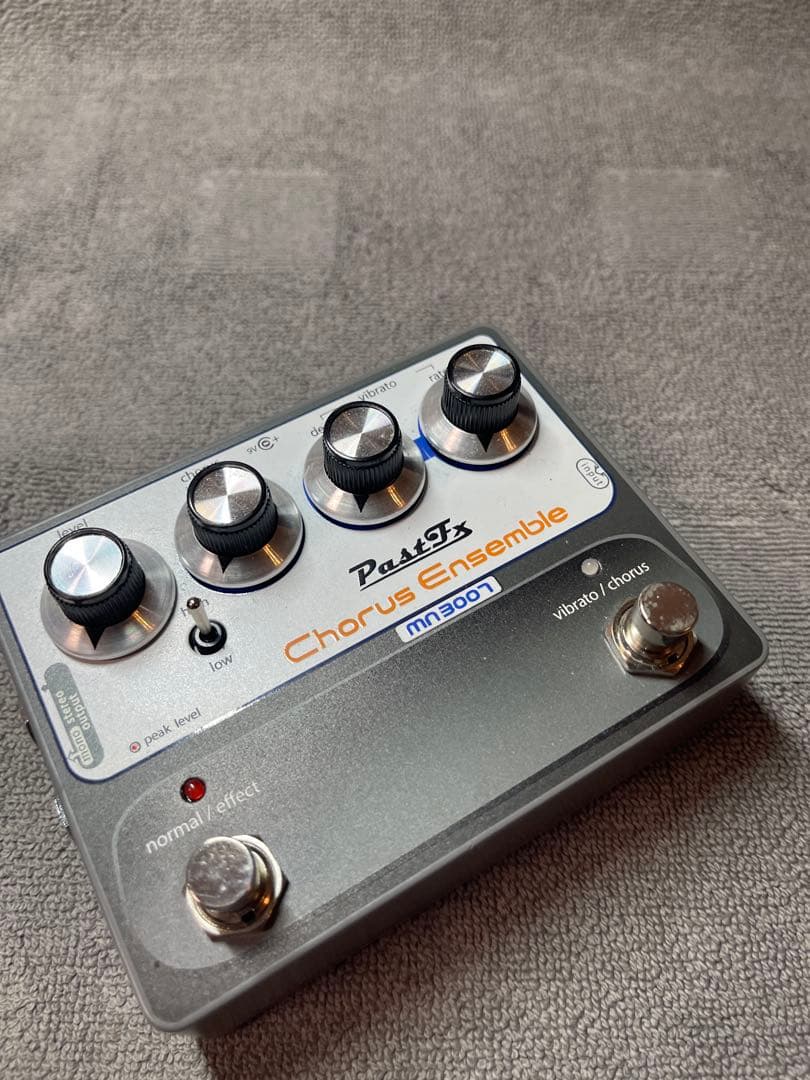 Pastfx chorus ensemble mn3007 CE-1 クローン