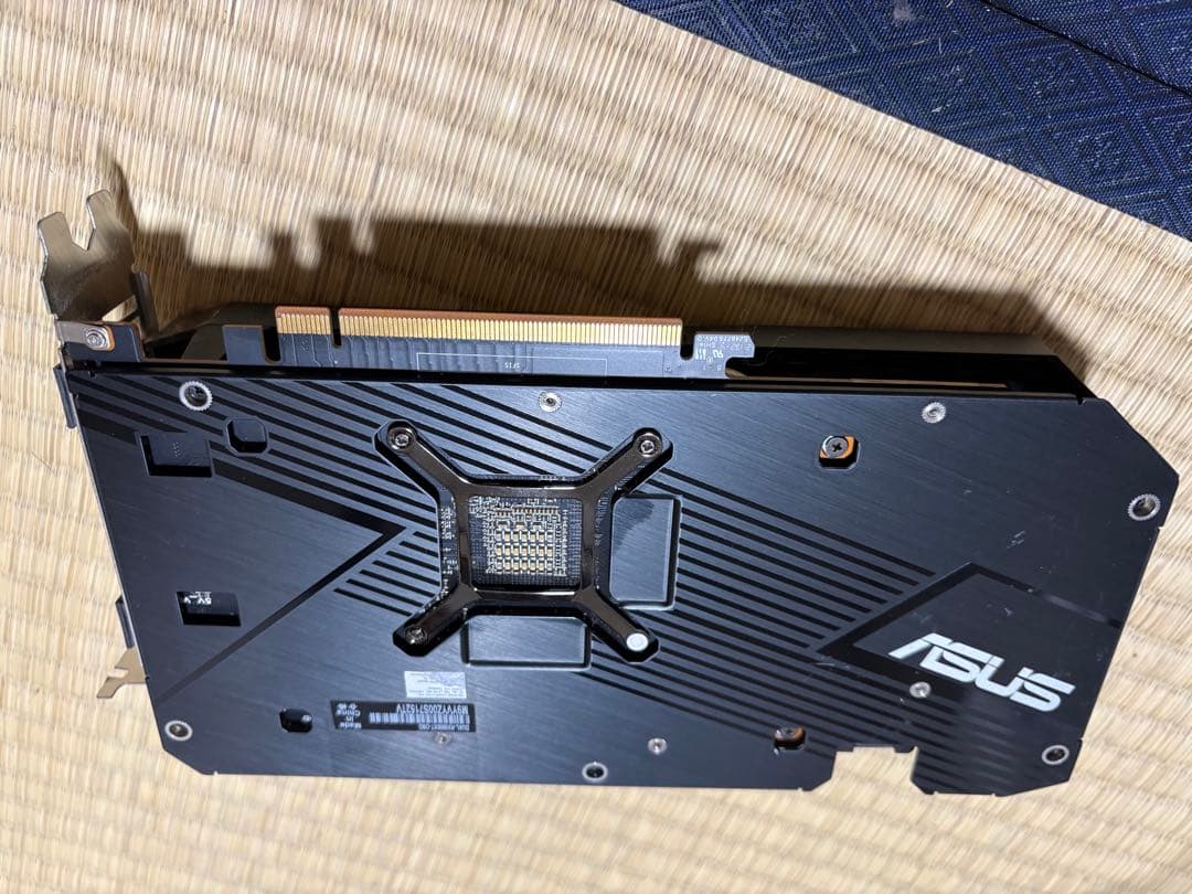 ASUS Radeon RX 6600 XT 8GB OC ①