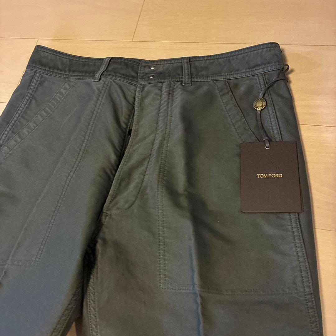 TOM FORD 新品カーキーコットンパンツチノパン 新品タグ付き