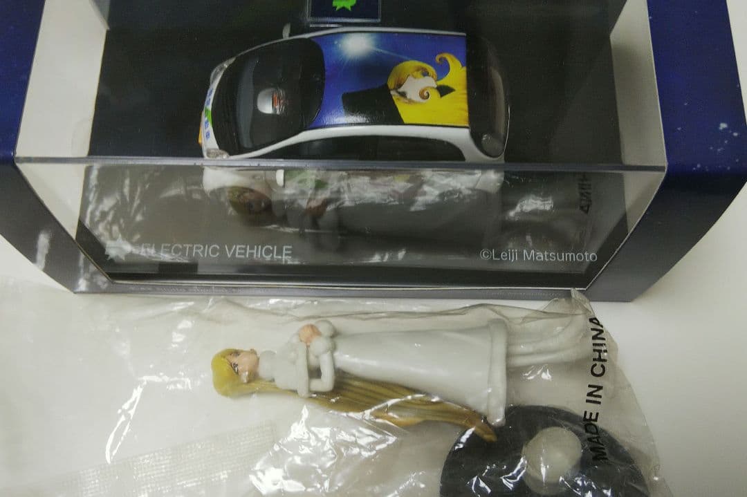 松本零士 ミニカー 練馬区 銀河鉄道999 1/43限定 メーテル フィギュア