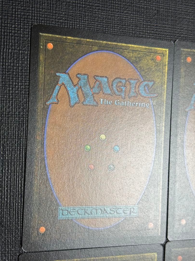 ダークスティールのモノリス/Darksteel Monolith