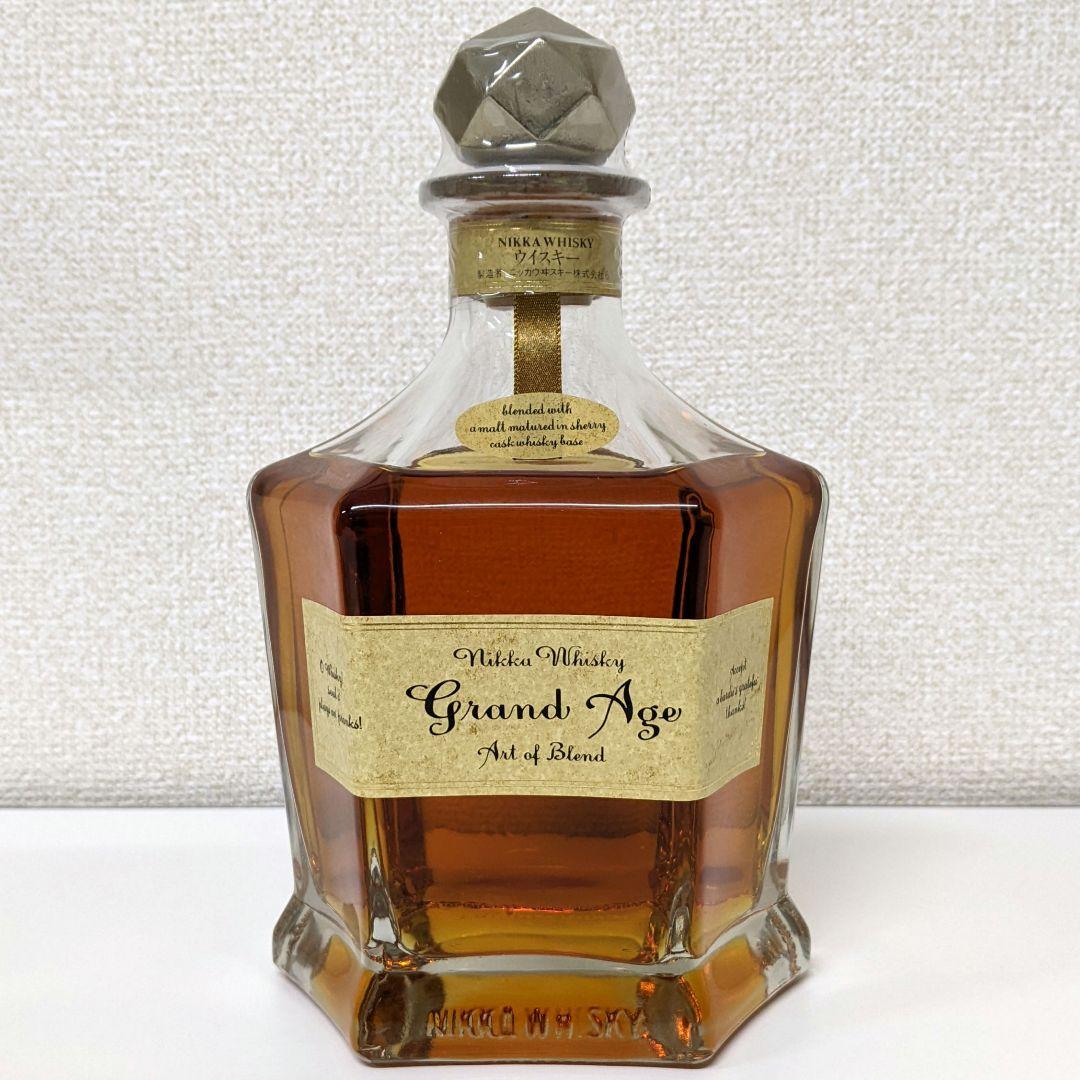 ニッカ　グランドエイジ　美品　660ml45%　古酒未開栓　箱あり