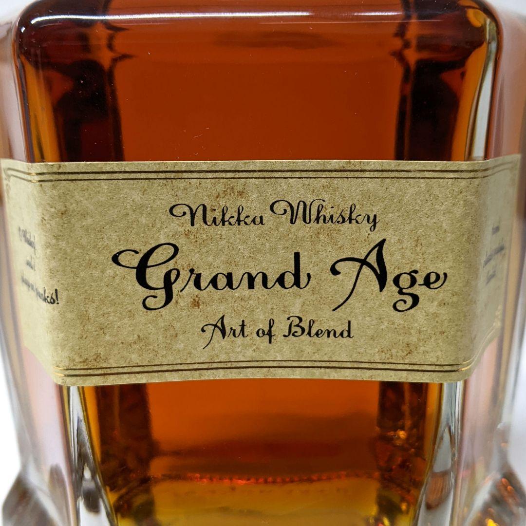 ニッカ　グランドエイジ　美品　660ml45%　古酒未開栓　箱あり