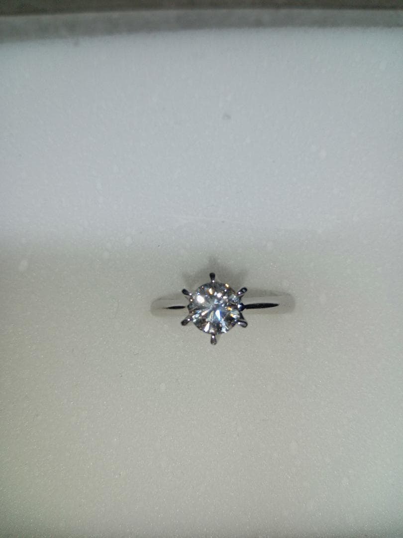 【定価100万円】 大粒ダイヤモンド 0.59ct プラチナダイヤモンドリング