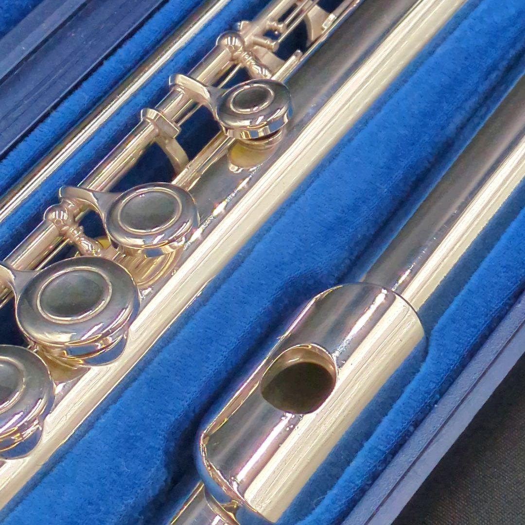 フルート　調整済美品　ヤマハ　YFL311（頭部管は銀製、Ｅメカ.銀メッキ仕様）