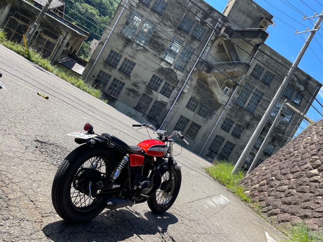 s*a様 250tr タンク　サイドカバー