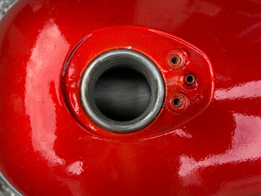 s*a様 250tr タンク　サイドカバー