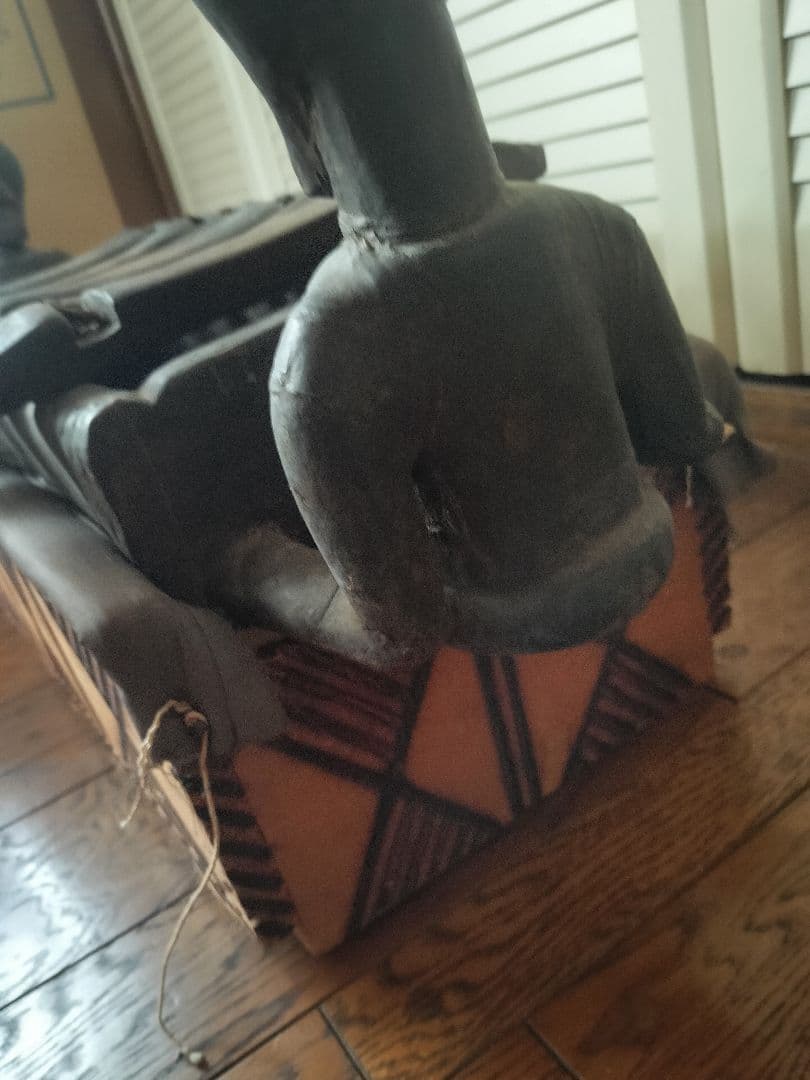 木製彫刻楽器 ダークブラウン