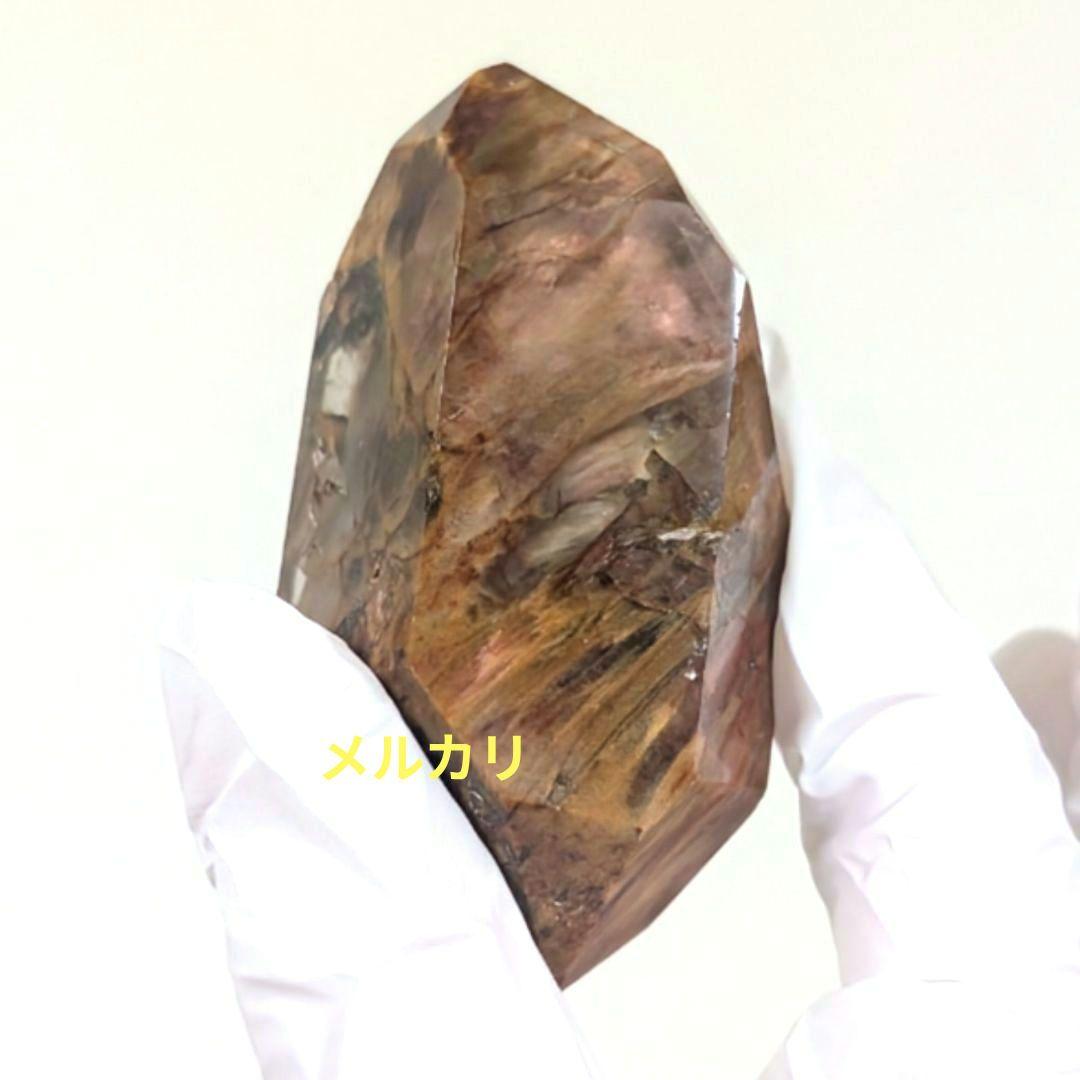 水晶の透明度抜群！アンフィボールインクォーツ