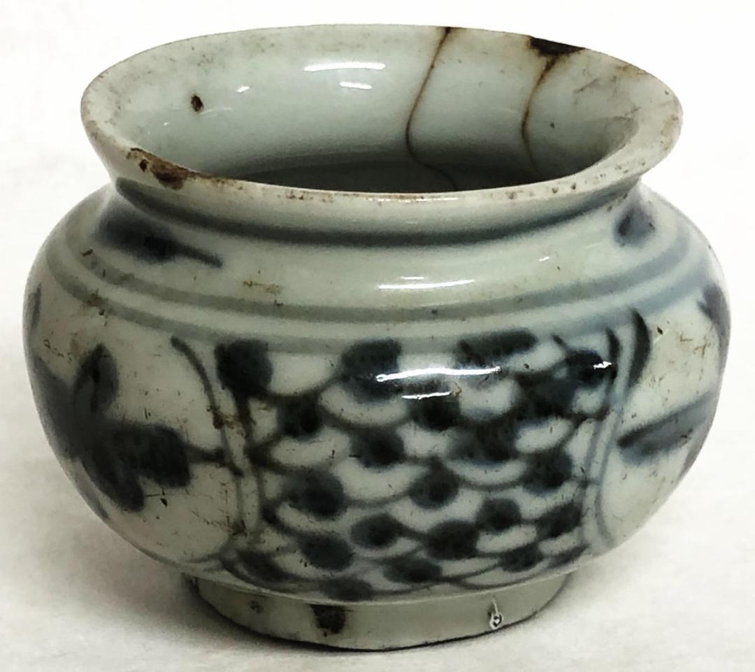 明時代 呉須染付唐草紋様小壷 青花 ウブ品 発掘品焼物 入手困難 WWTT193