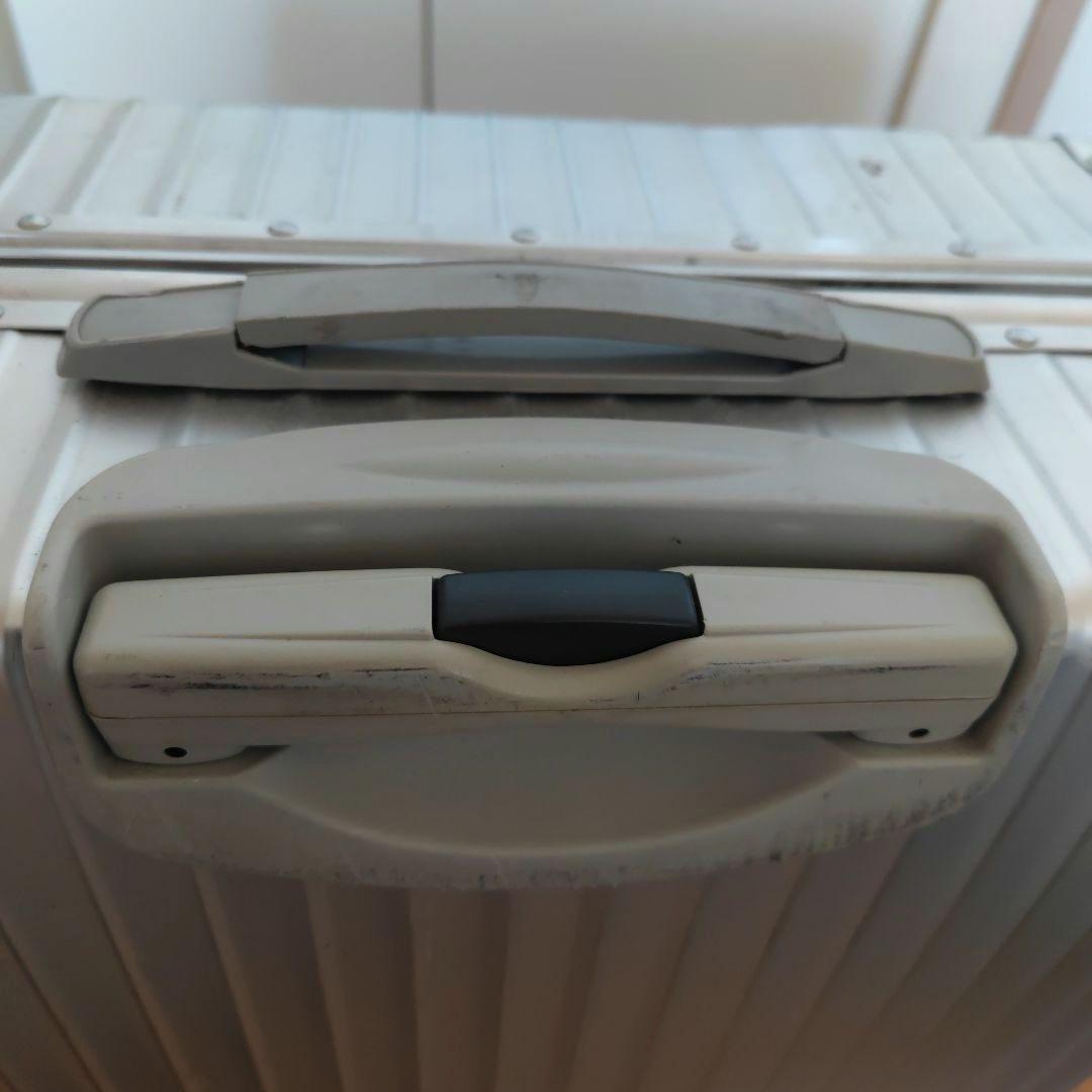 RIMOWA アルミ キャリーケース②（48×26×74cm）