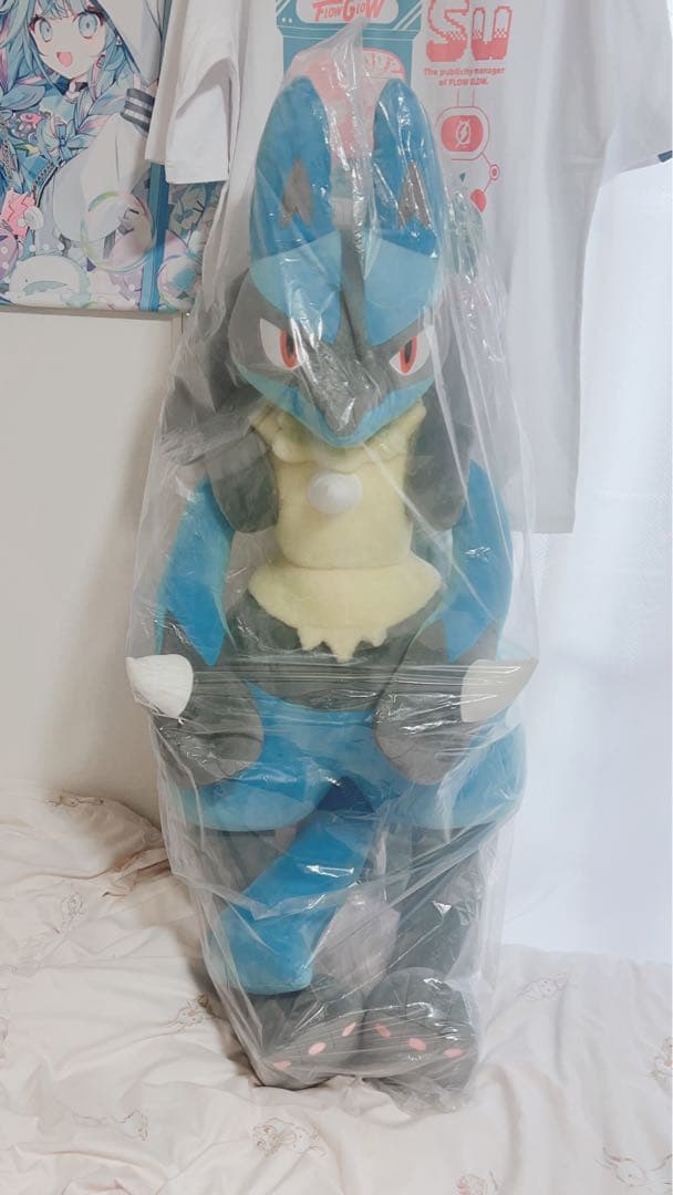 受注生産 等身大ルカリオ