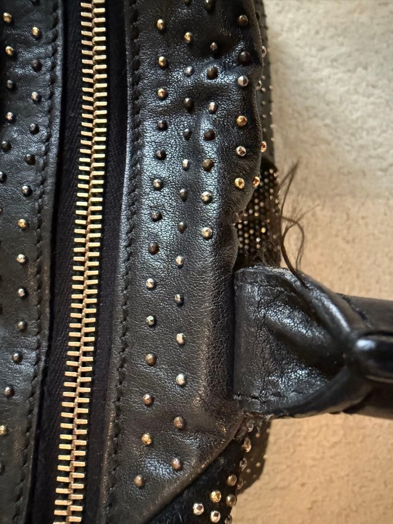 イヴ・サンローラン　イージーバッグ　スタッズ