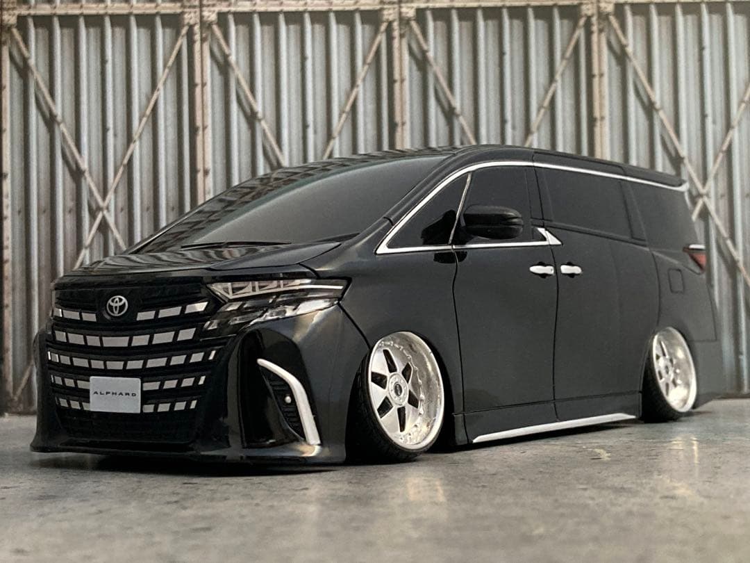 1/24 新型アルファード（カスタム品）