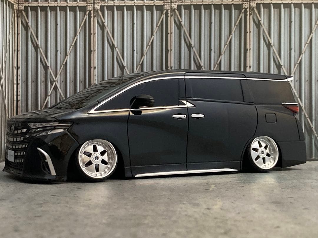 1/24 新型アルファード（カスタム品）