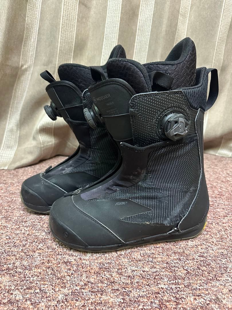 スノーボードブーツ　NIDECKER INDEX