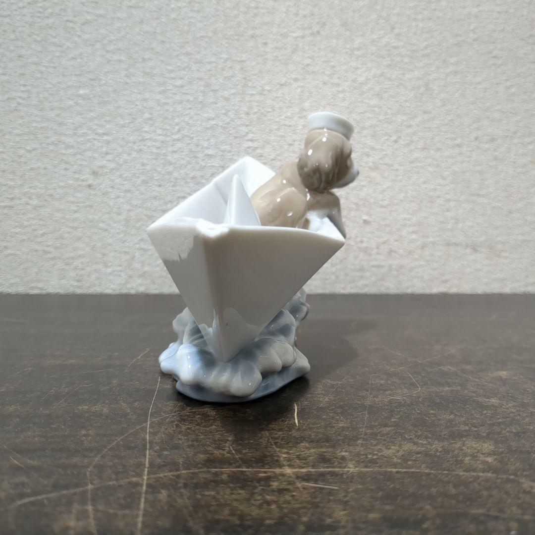 リヤドロ No.6642 「お船に乗って」陶器 西洋陶磁　M2330