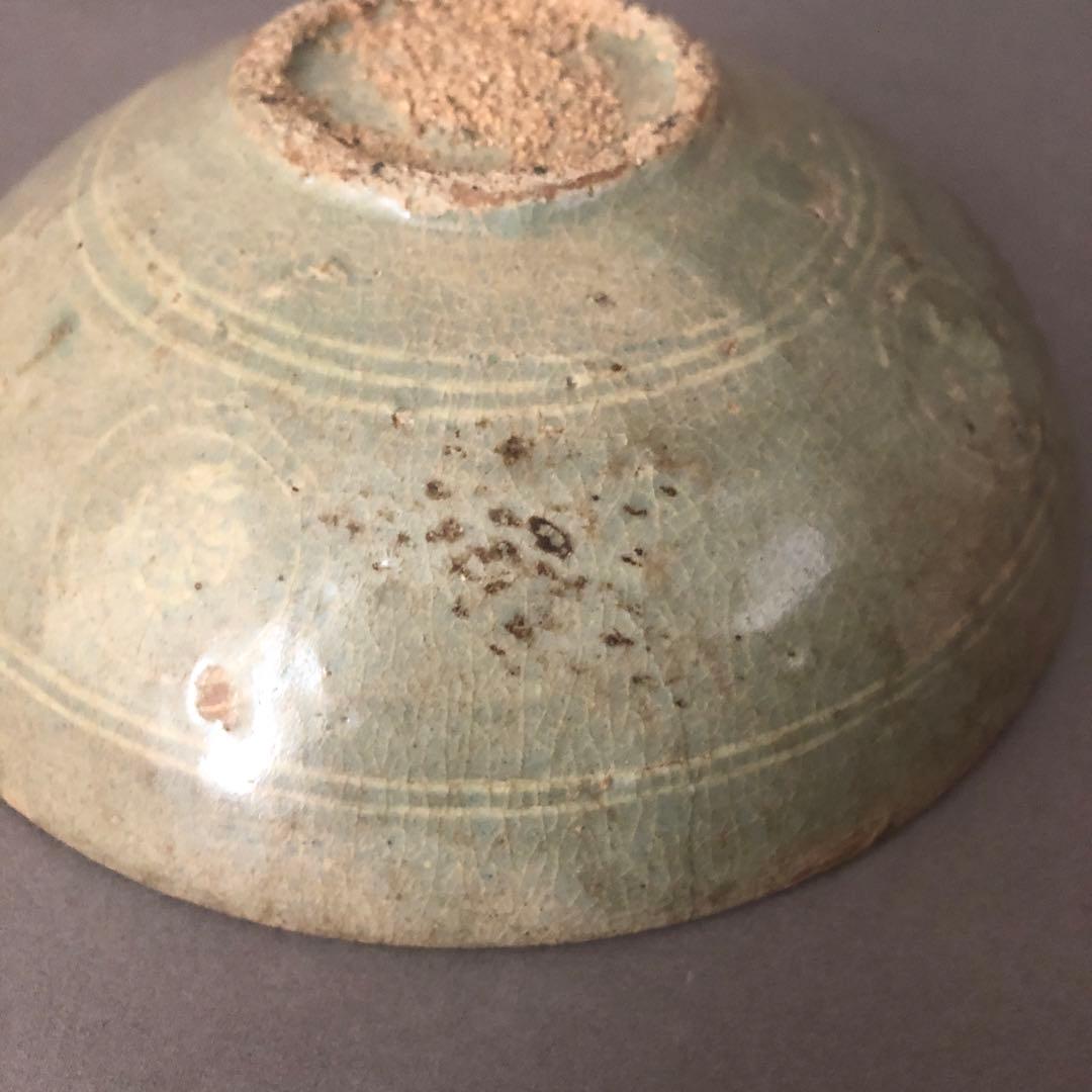 高麗青磁？の鉢