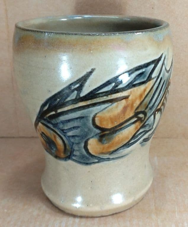 【本物保証】人間国宝 金城次郎 ゴブレット 栞 共箱 美品 やちむん 壷屋焼