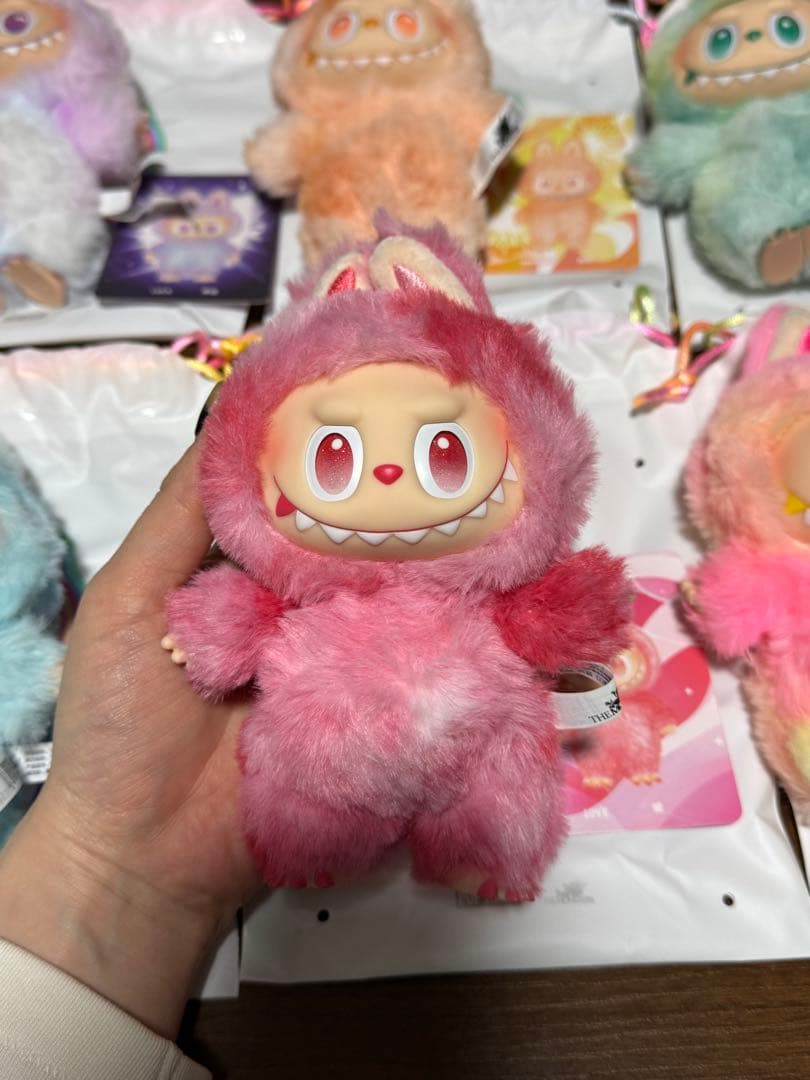 正規品ラブブLabubu Big into Energy アソートボックス