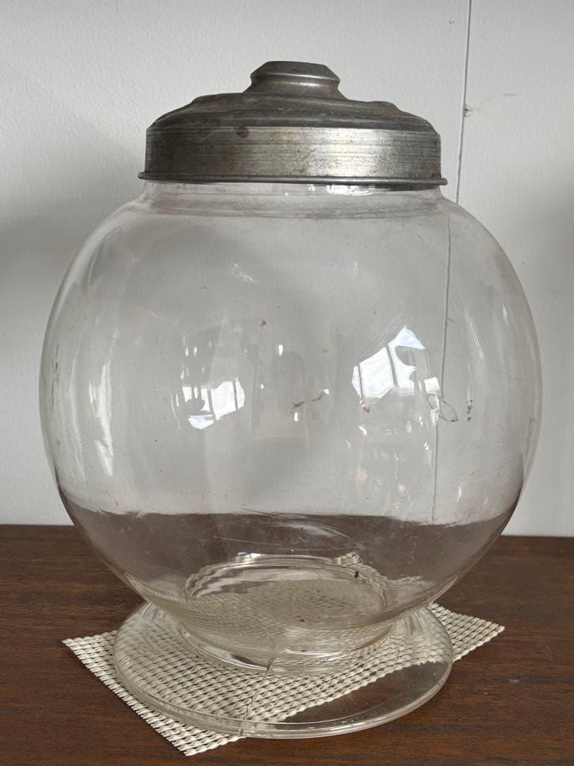 昭和レトロ☆駄菓子瓶　アンティーク 球形 金属製蓋　難あり