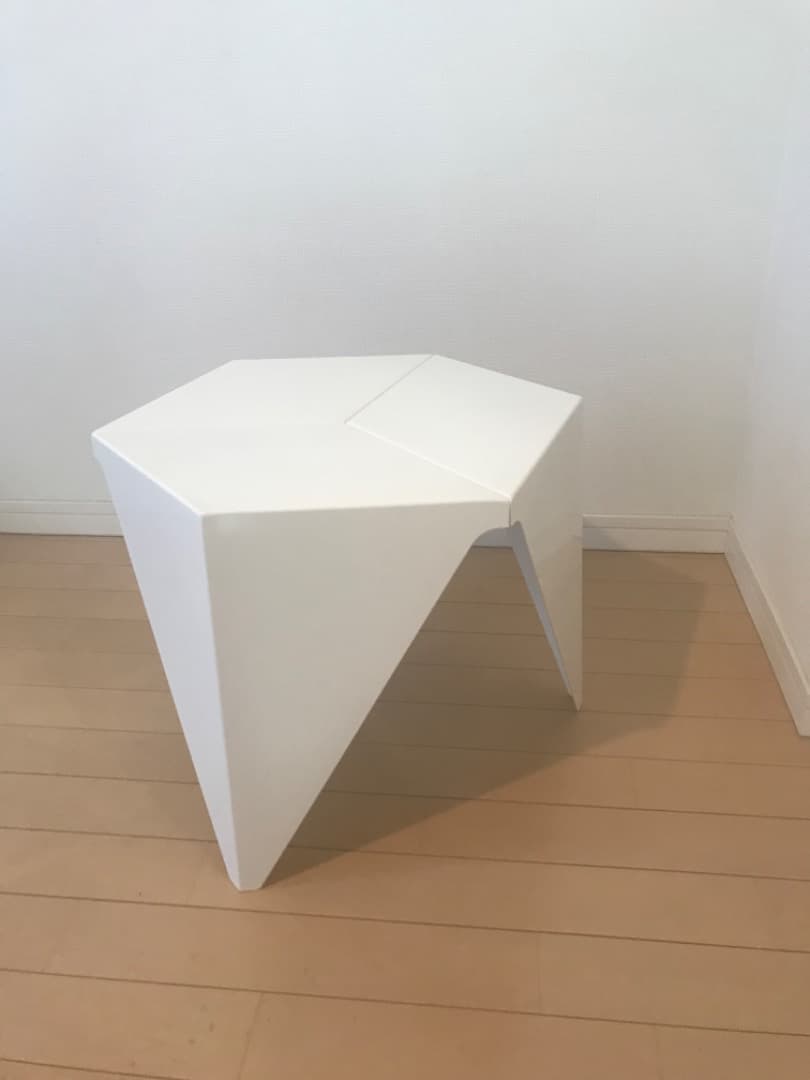 Vitra イサムノグチ プリズマティックテーブル