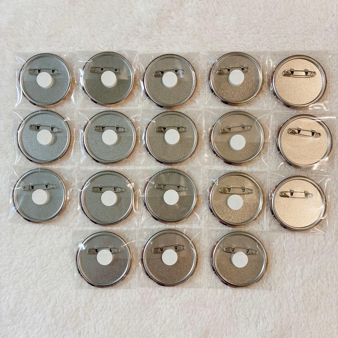 日野森志歩　グリッター缶バッジ　グリ缶　7B プロセカ