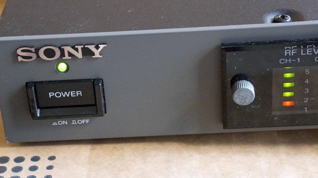 SONY 800MHz帯　ダイバシティチュナー SRP-Z800 　完動・美品